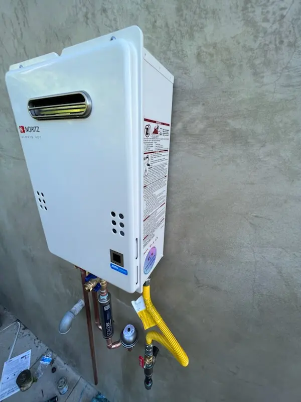 Tankless water heater installation for Robeys Farmlets homes